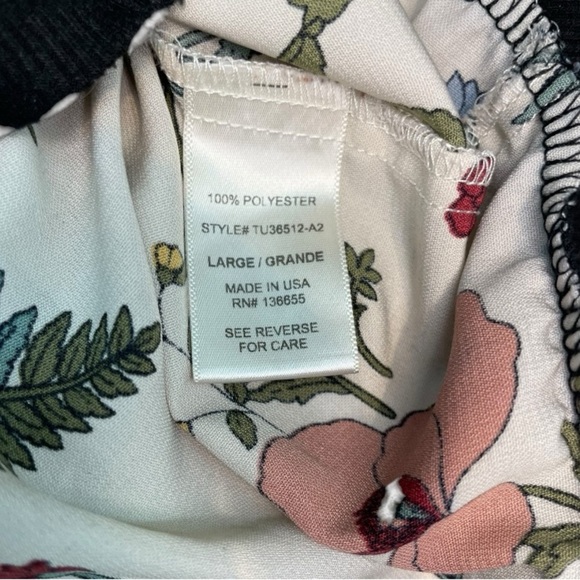 West Kei bomber jacket
Women’s size L - Picture 7 of 9